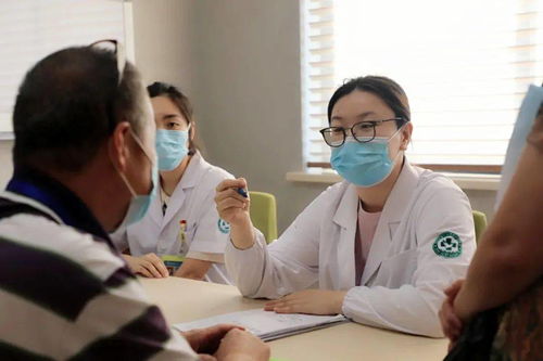 热烈祝贺 浙江大学医学院附属第二医院全科与健康管理临海分中心,宋震亚名医工作室揭牌成立